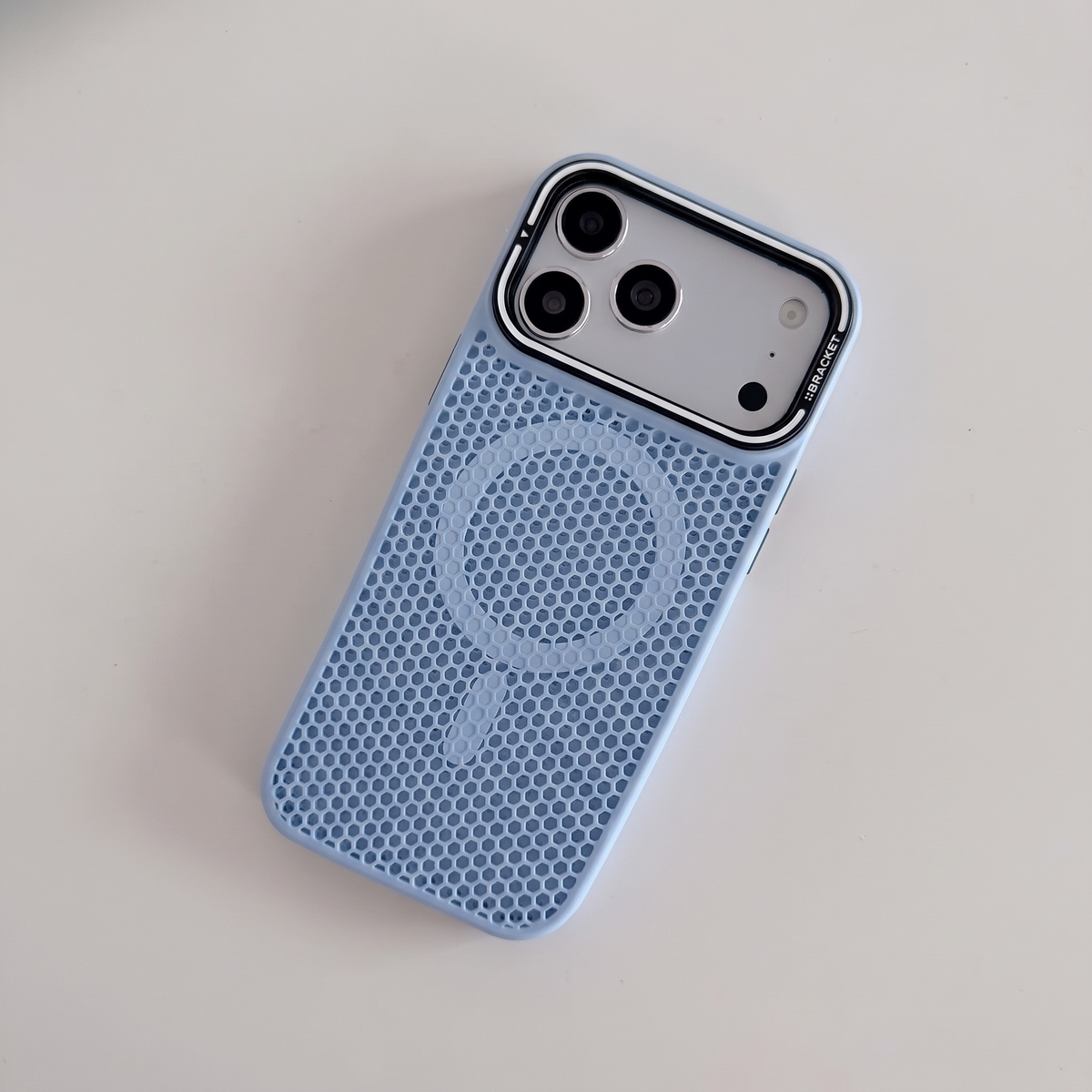 MagGrip Honeycomb Case iPhone 18 Pro / Pro Max Light Blue